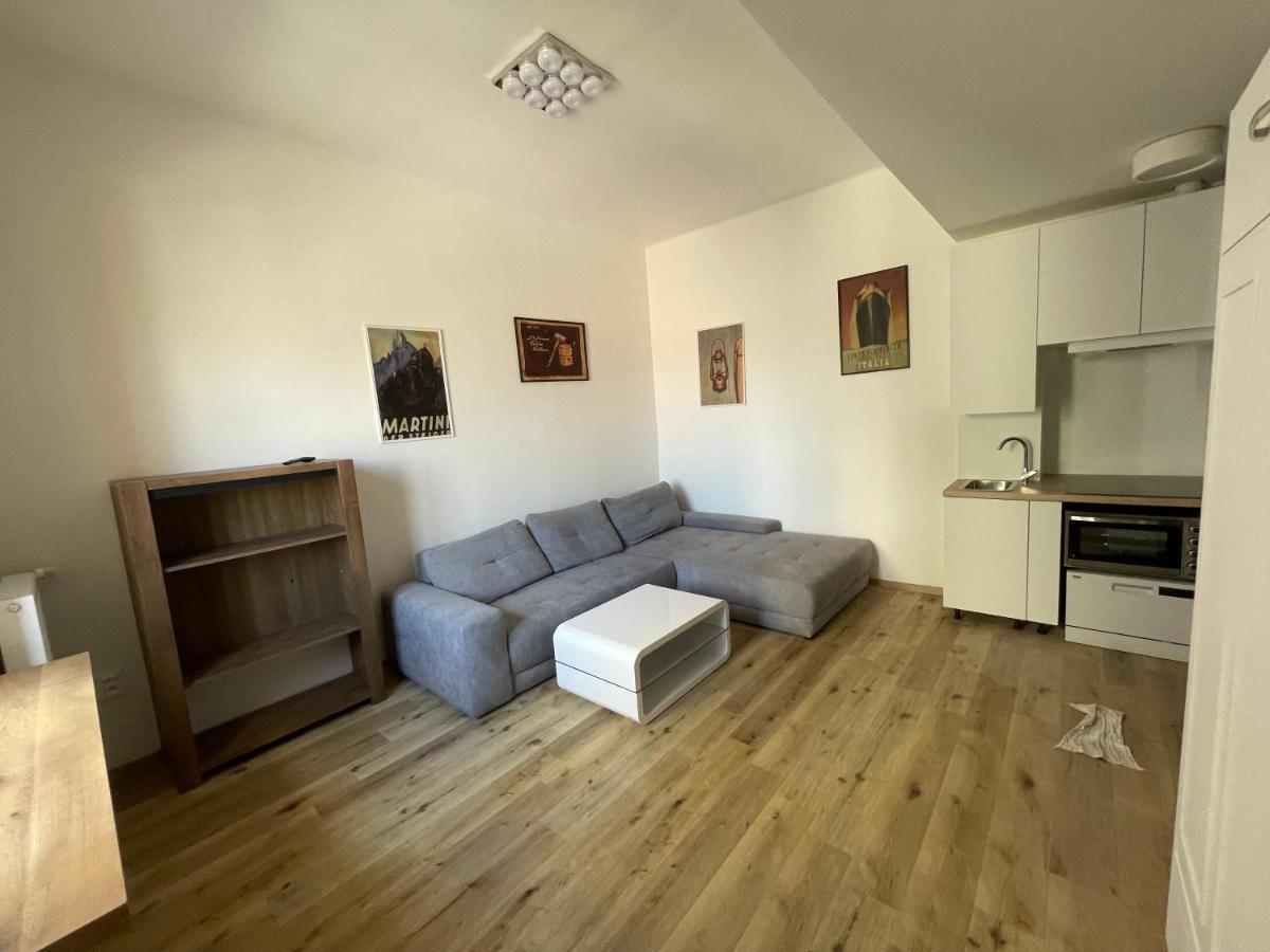 Red&Black Apartment City Centr, Na Hradbach 118 Ostrava Exterior foto